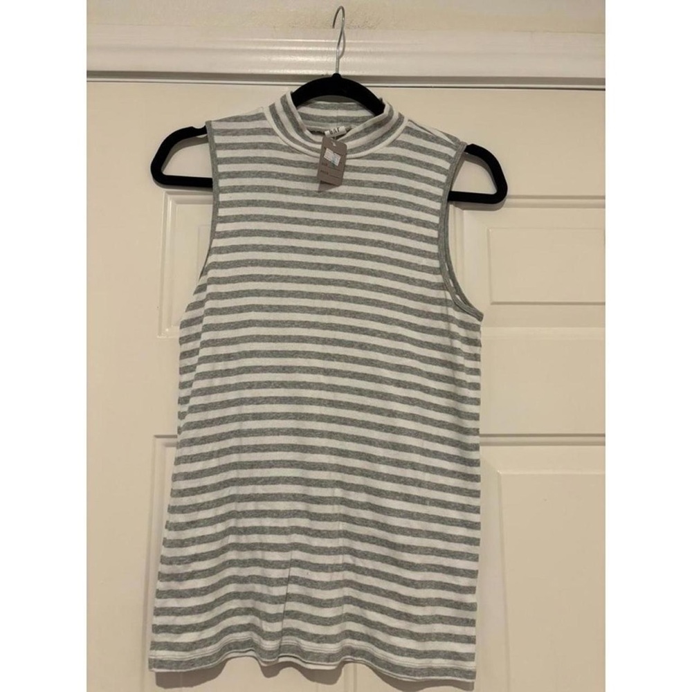 GAP Sleeveless Gray and White Striped Tank